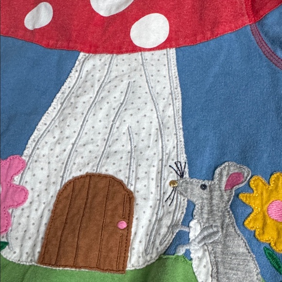 Mini Boden mushroom mouse pullover and Gap Apple pullover - Picture 2 of 6